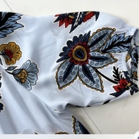 LOFT Light Blue Square Neck Botanical Floral Short Sleeve Blouse - Picture 9 of 10